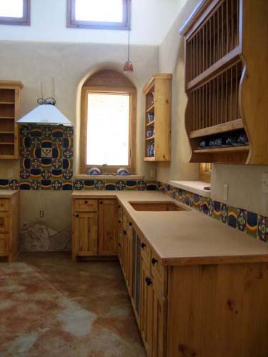 глиняная кухонная поверхность