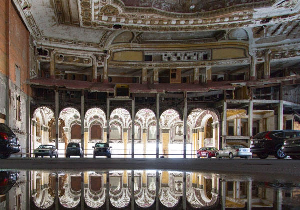 Арки до сих пор помогают создать ощущение воздушности