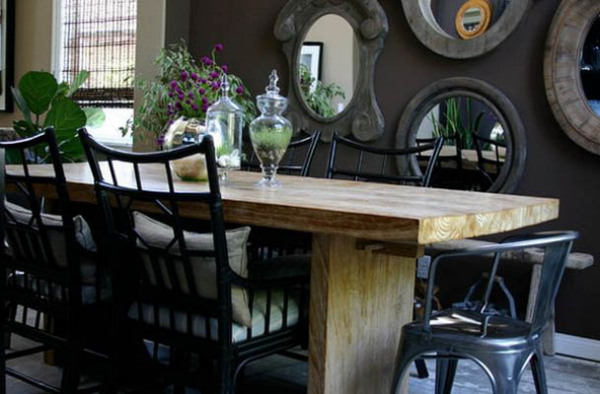 Коллекция зеркал в столовой