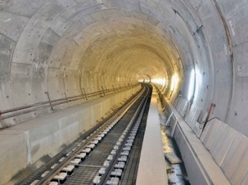 railway_tunel_220213