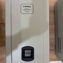 Однофазный релейный стабилизатор напряжения HONLE TM 1 kwt