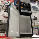 Кулер для воды Avura R2 с тремя кнопками.