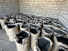 Битум в бухтах Фото #7437228