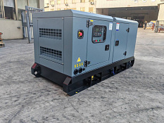 Бесшумный (капотированный) 136 KVA дизель-Генератор BWC187S Фото #8292047