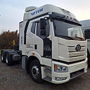 Седельный тягач FAW J6P-470 6x4 CNG (рессорная подвеска)
