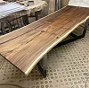 Стол из массива дерева, модель 4