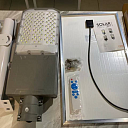 Солнечный прожектор 600w (с солнечной панелью, кронштейном и пультом дистанционного управления)