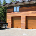 Гаражные секционные ворота из сэндвич-панелей с пружинами растяжения RSD01