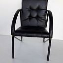 Кресло на металлическом каркасе