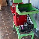 Зернодробилька